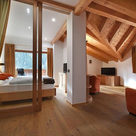 Hotel Brunello Ortisei Ngoại thất bức ảnh